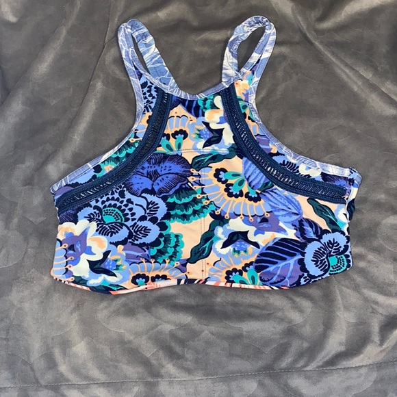 Reversible Bikini Top - Picture 1 of 4